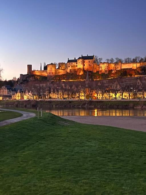 La Tour De L Horloge, Appt Typique A 500M Du Chateau Chinon Eksteriør billede